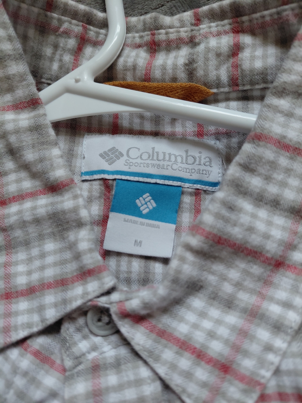 Columbia Men’s Beige and Red Plaid Button-Down Shirt